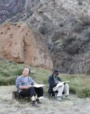 笔走宁夏:中国文促会美术家的奇幻艺术之旅