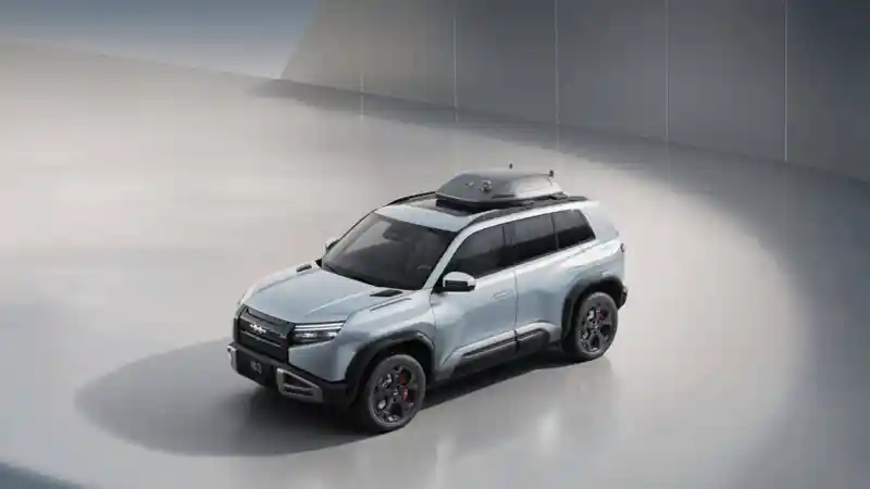 重庆润众4S店引爆钛3热潮！2025款方程豹钛3 Ultra版正式上市，501km超长续航+正价13.38万元起，限时抢鲜体验！