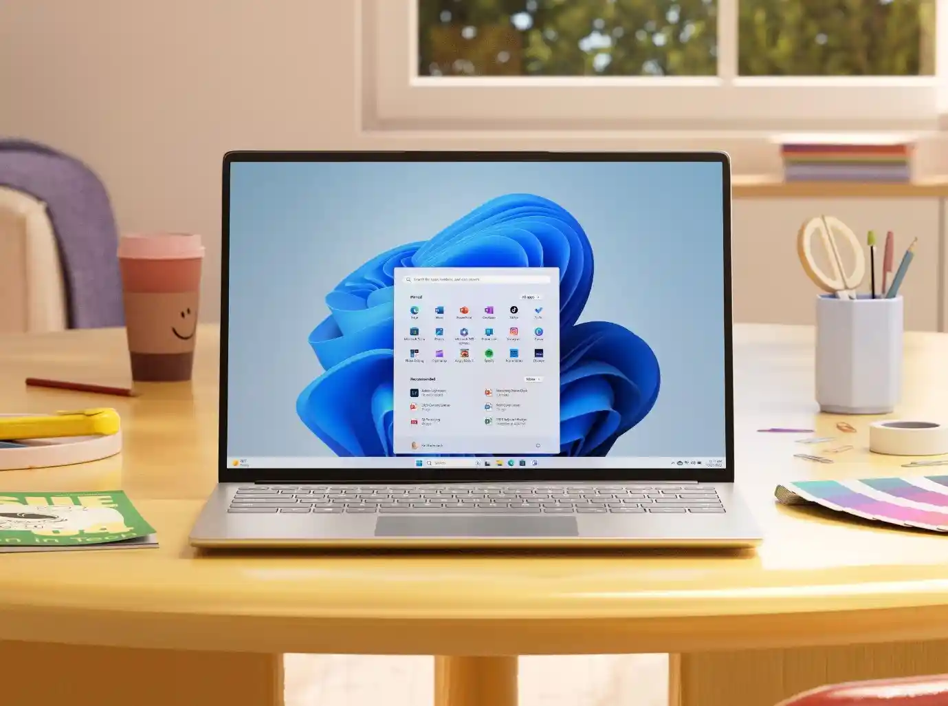 苹果与安卓之外，笔记本的真正战场在哪？