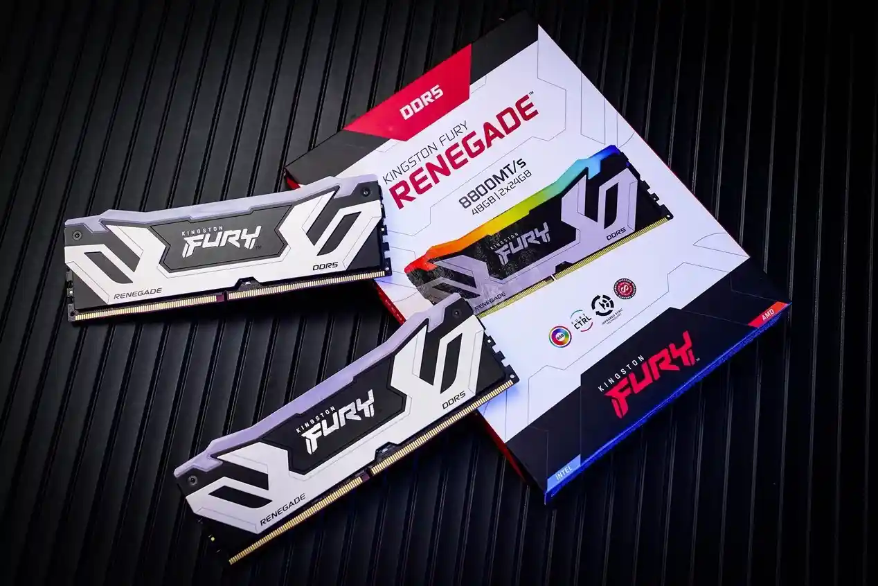 特殊时期显身手：金百达银爵16GB DDR4 3200内存拆机实测与笔记本性能解析