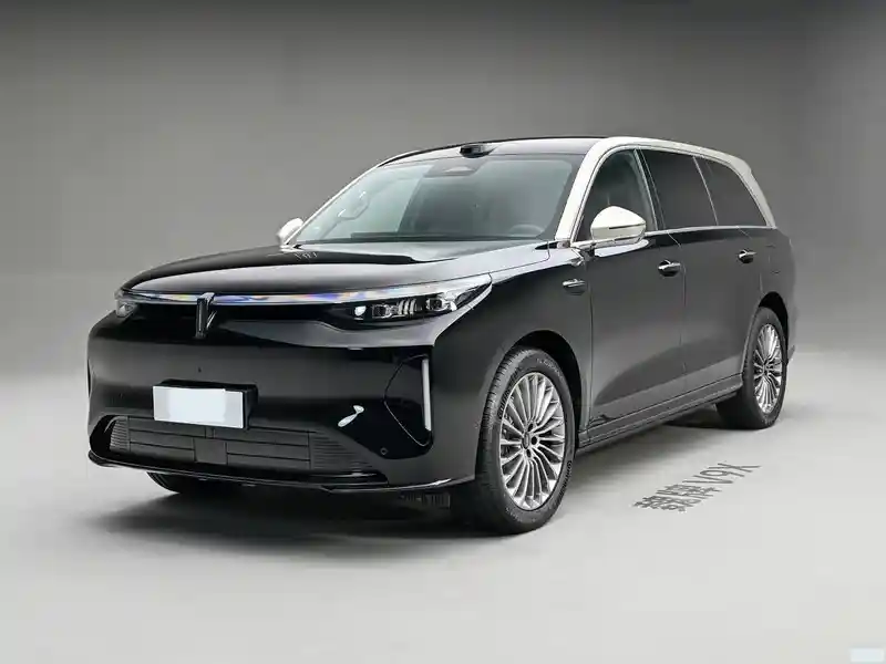 魏牌V9X 2026款行政加长版震撼上市,34.98万起领跑高端MPV市场