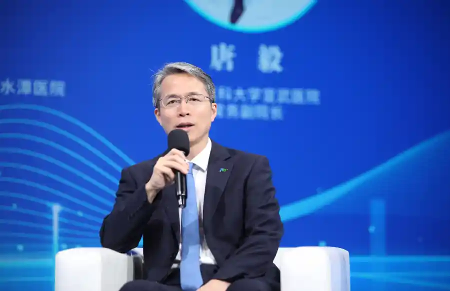 技术与仁心共舞,医学在温度中前行