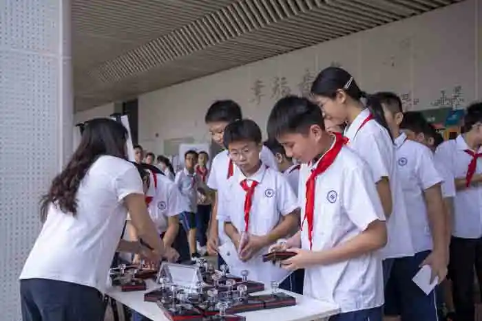 文津好书中国行走进广东横琴,书香飘满湾区